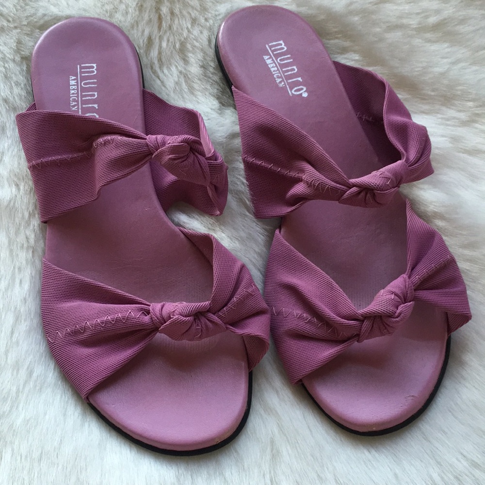 MUNRO PINK WOMEN SANDALS SIZE 7.5